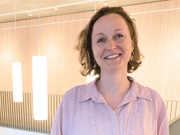 Katrin Sambarth